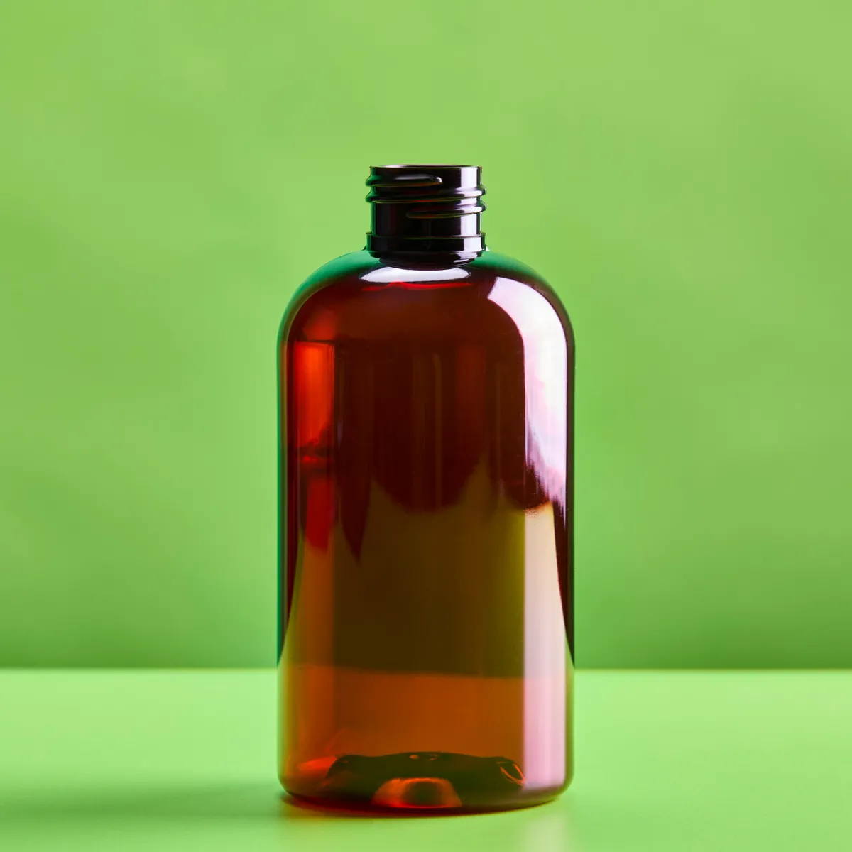 Nature's Garden 8 oz. Amber Boston Round Plastic Bottle Clearance