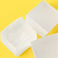 Nature's Garden Stephenson Melt and Pour Soap Base- Clear Outlet